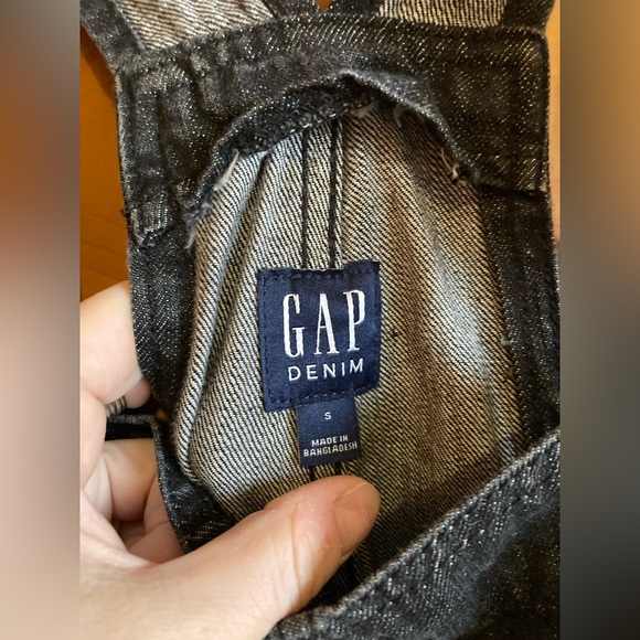 GAP faded black Denim overalls • size SMALL • 4/6 • EUC • - Picture 7 of 16